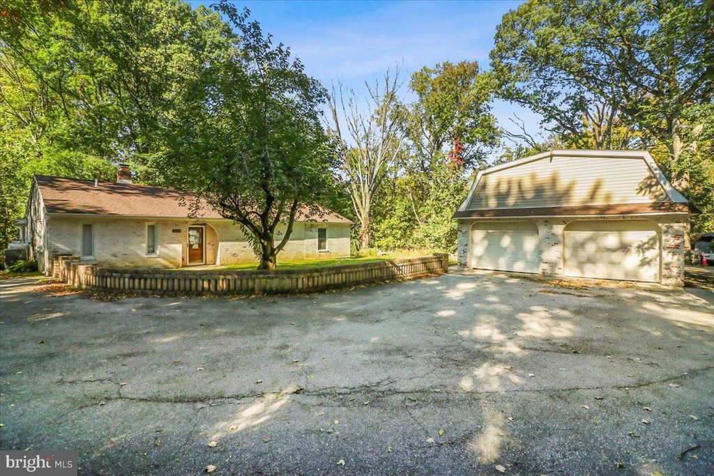 Photo of 614 Rodgers Avenue, UPPER CHICHESTER, PA 19014 (MLS # PADE2102558)