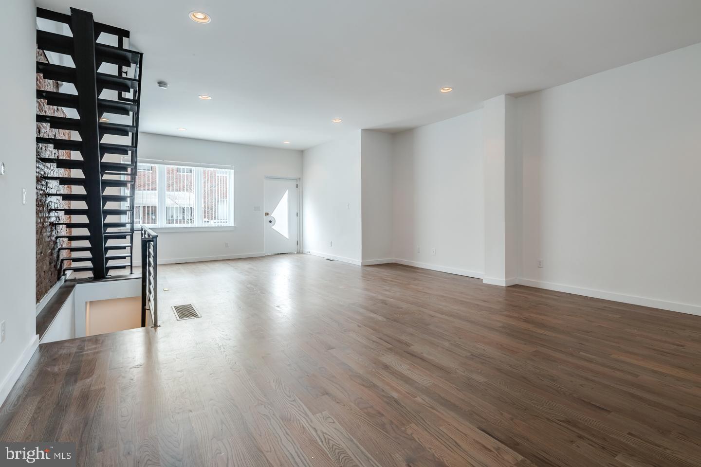 PORT RICHMOND - Residential