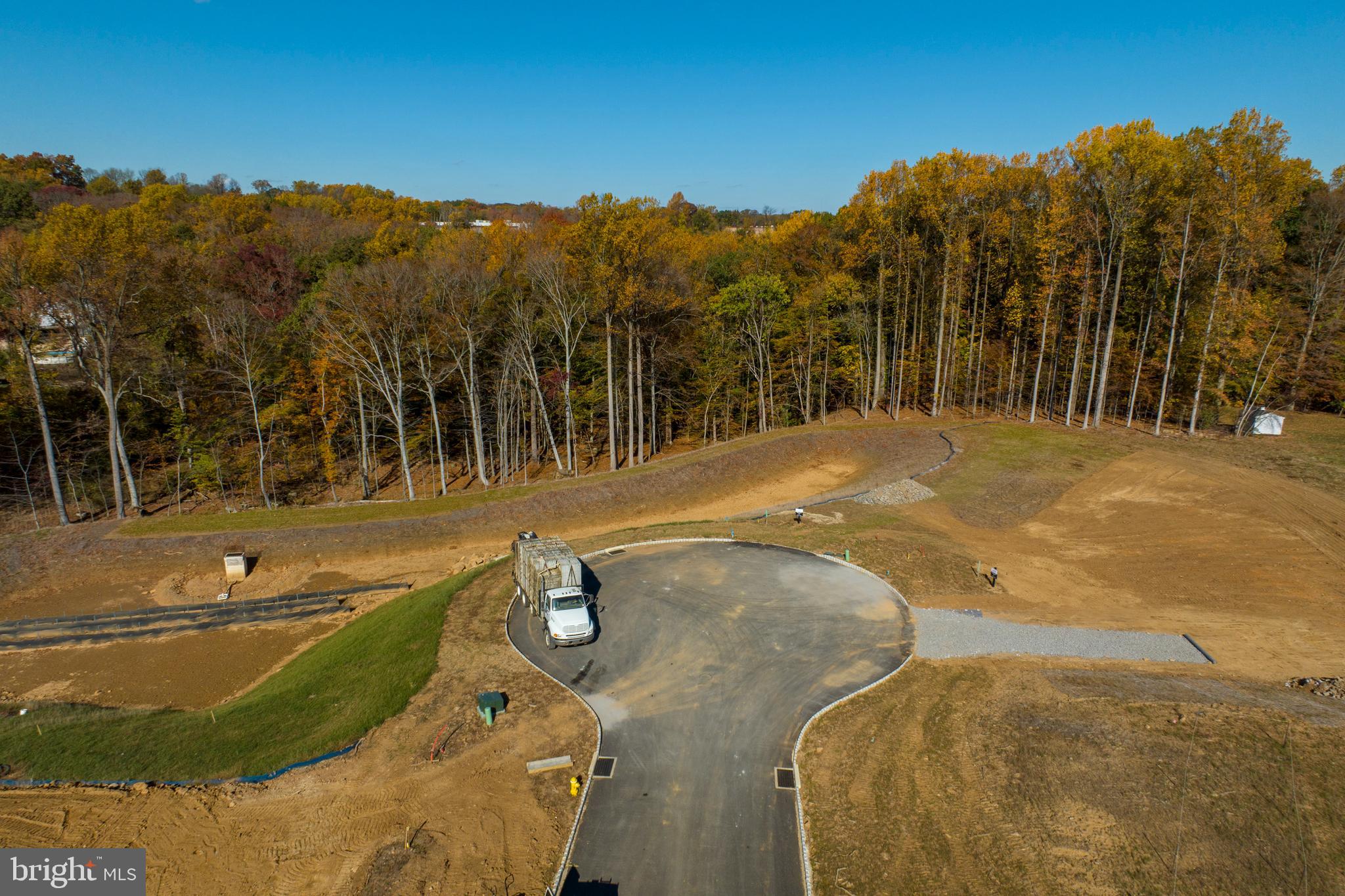 GARNET POINTE - Residential