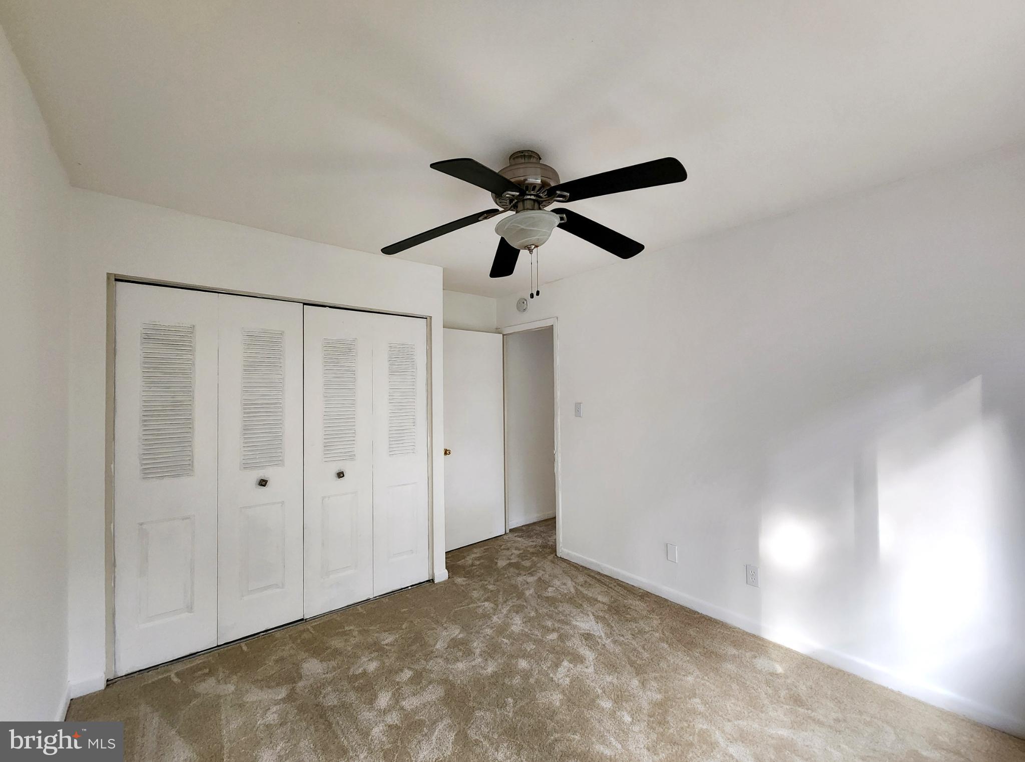 GLEN ORA - Residential