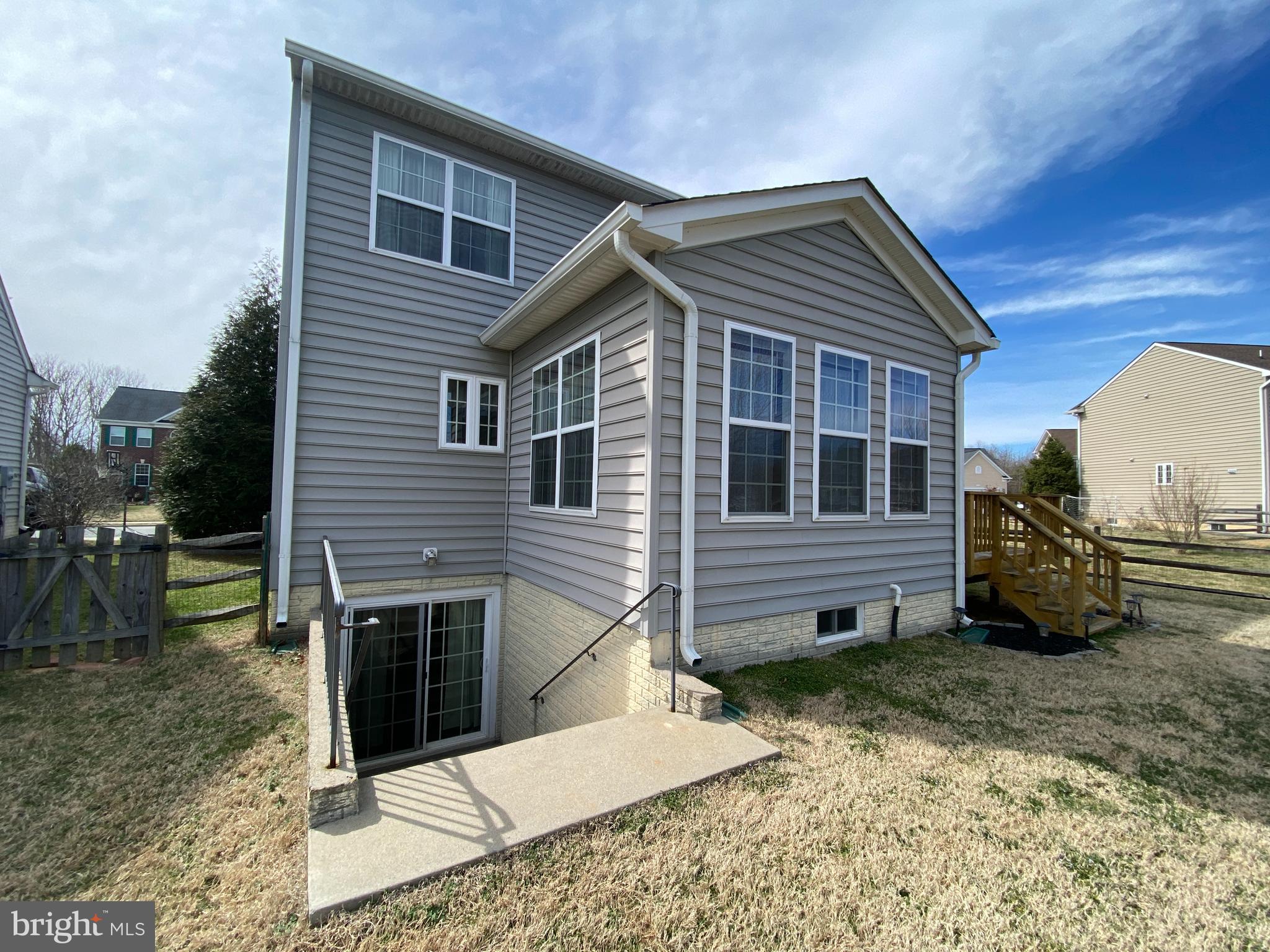 HOPYARD FARM - Residential Lease