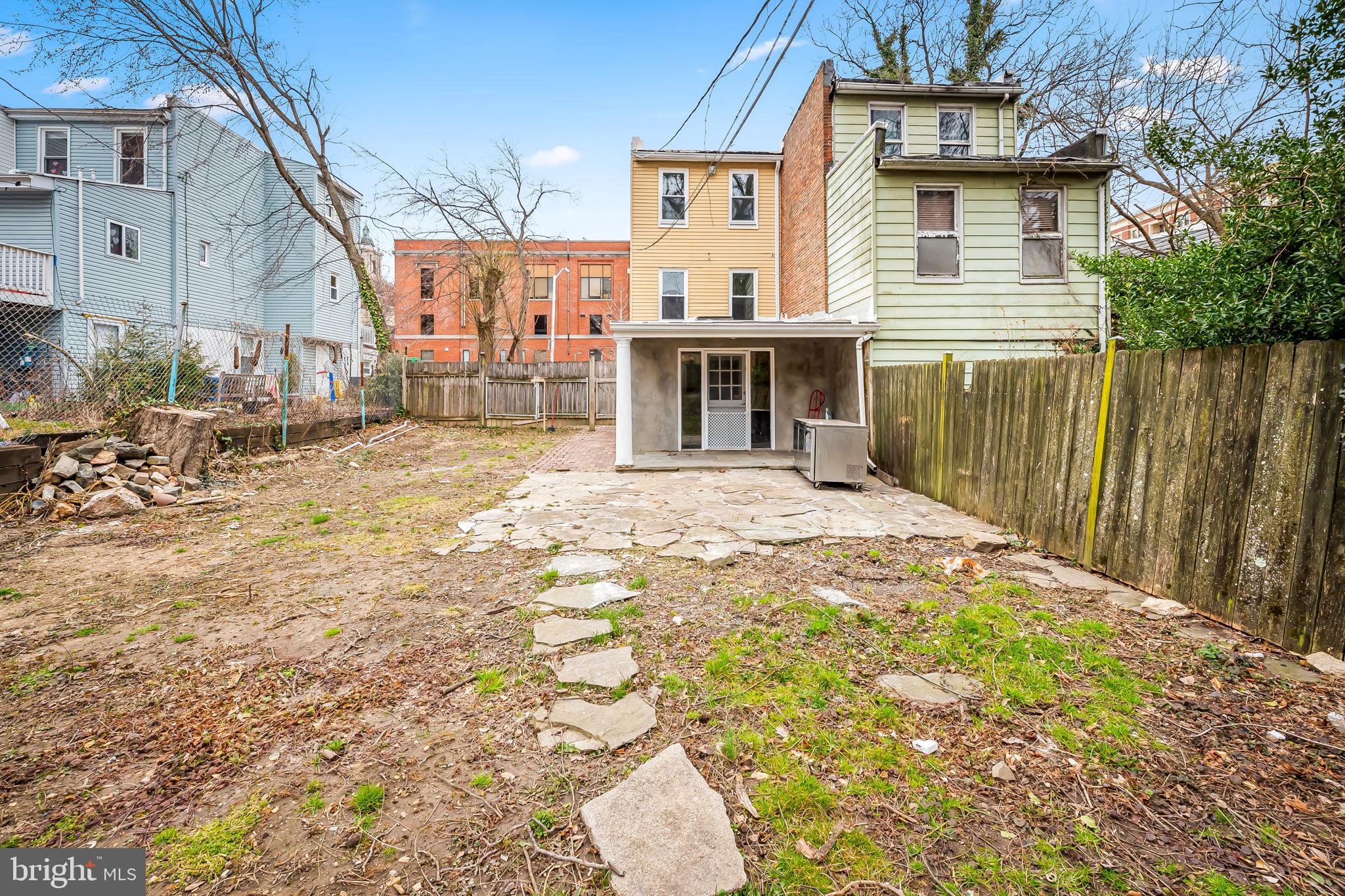HAMPDEN HISTORIC DISTRICT - Residential