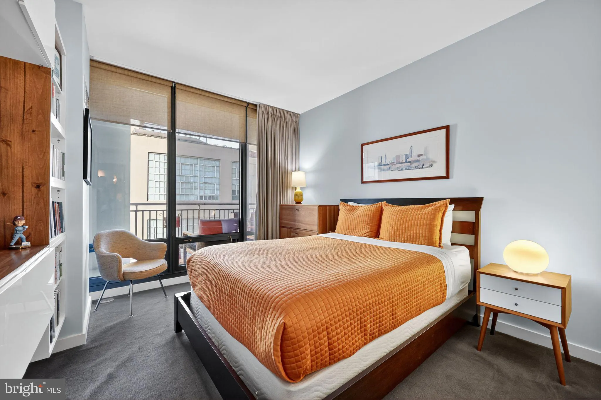 Philadelphia, Pennsylvania 19103, United States, 2 Bedrooms Bedrooms, ,2 BathroomsBathrooms,Residential,Active,234872