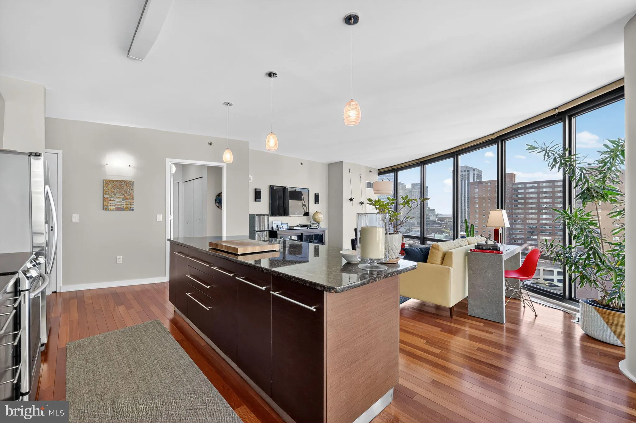 Philadelphia, Pennsylvania 19103, United States, 2 Bedrooms Bedrooms, ,2 BathroomsBathrooms,Residential,Active,234872