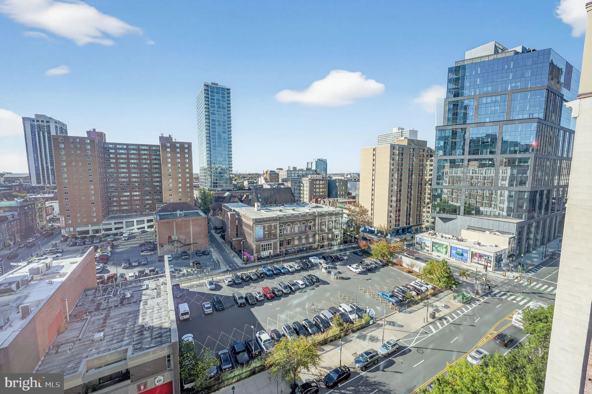 Philadelphia, Pennsylvania 19103, United States, 2 Bedrooms Bedrooms, ,2 BathroomsBathrooms,Residential,Active,234872