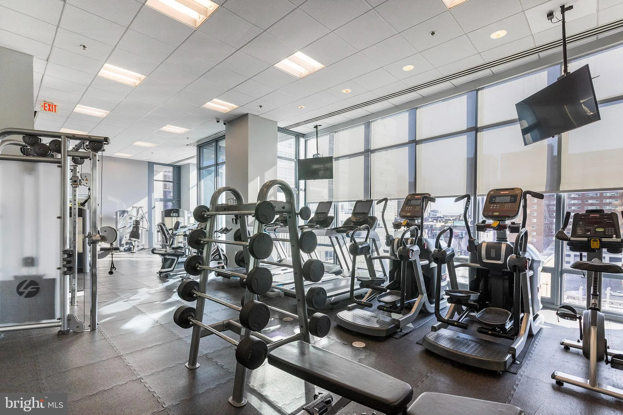 Philadelphia, Pennsylvania 19103, United States, 2 Bedrooms Bedrooms, ,2 BathroomsBathrooms,Residential,Active,234872