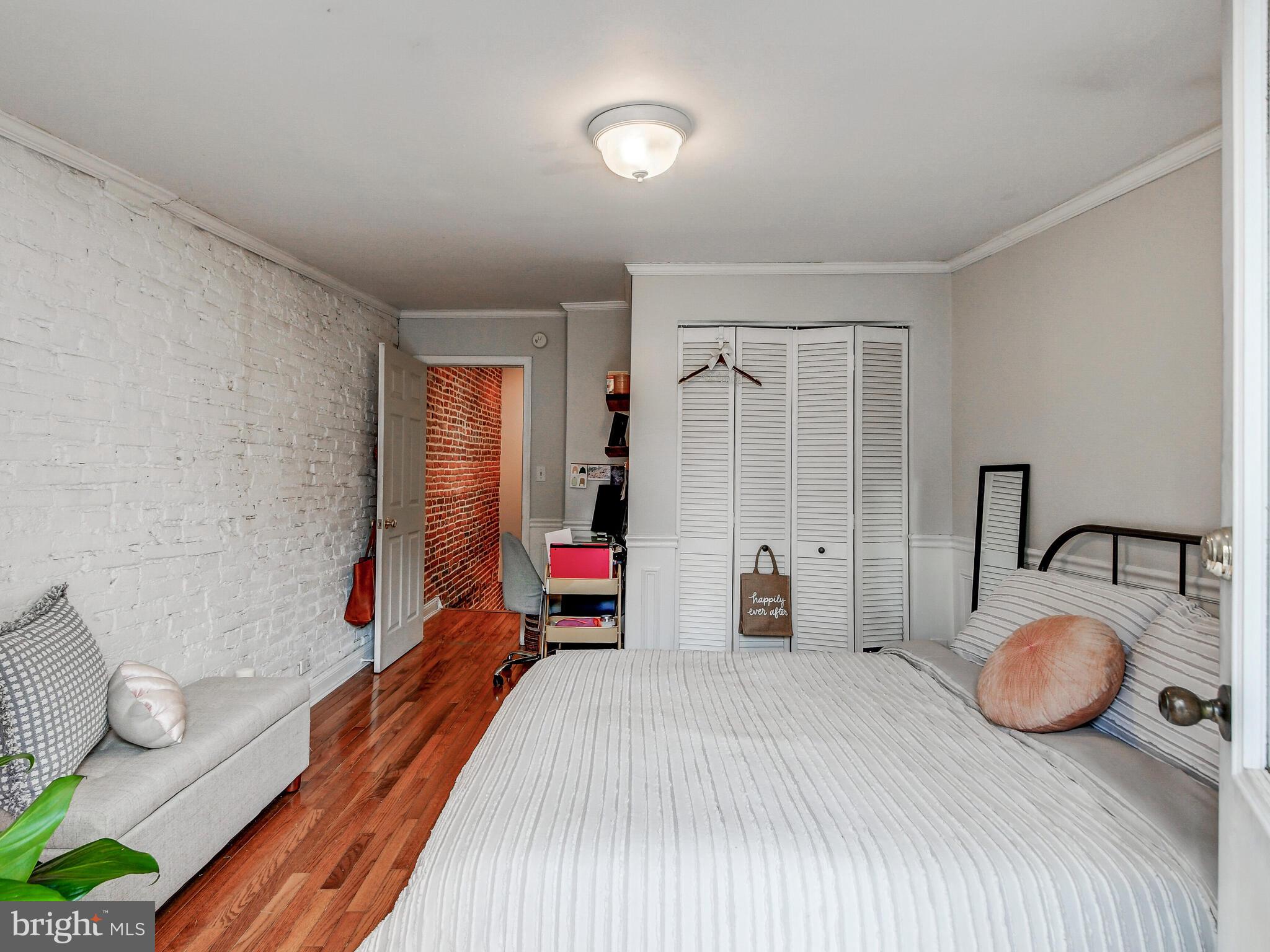 FEDERAL HILL HISTORIC DISTRICT - Residential Lease