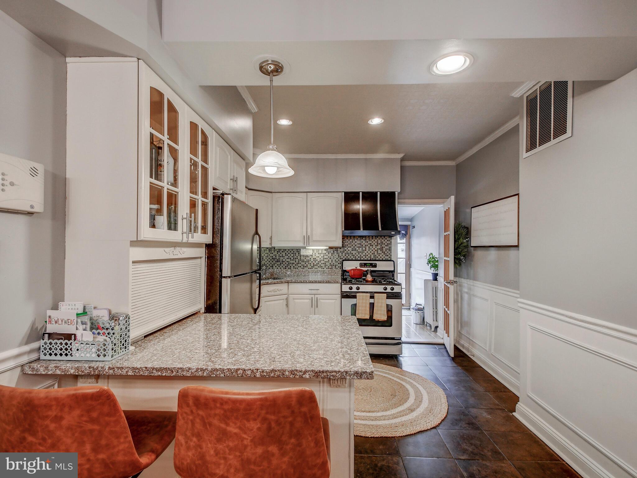 FEDERAL HILL HISTORIC DISTRICT - Residential Lease