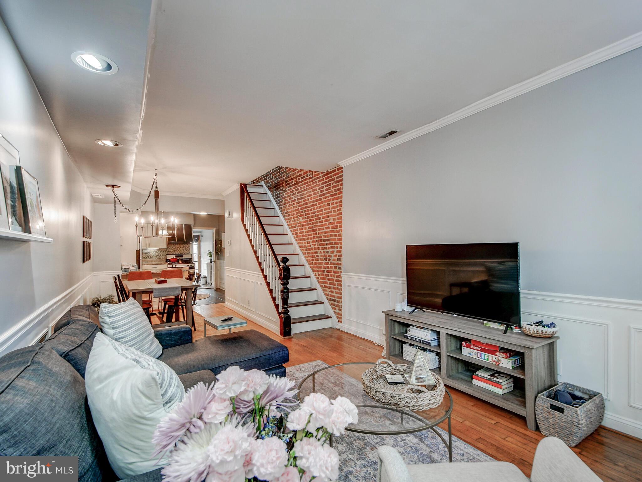 FEDERAL HILL HISTORIC DISTRICT - Residential Lease