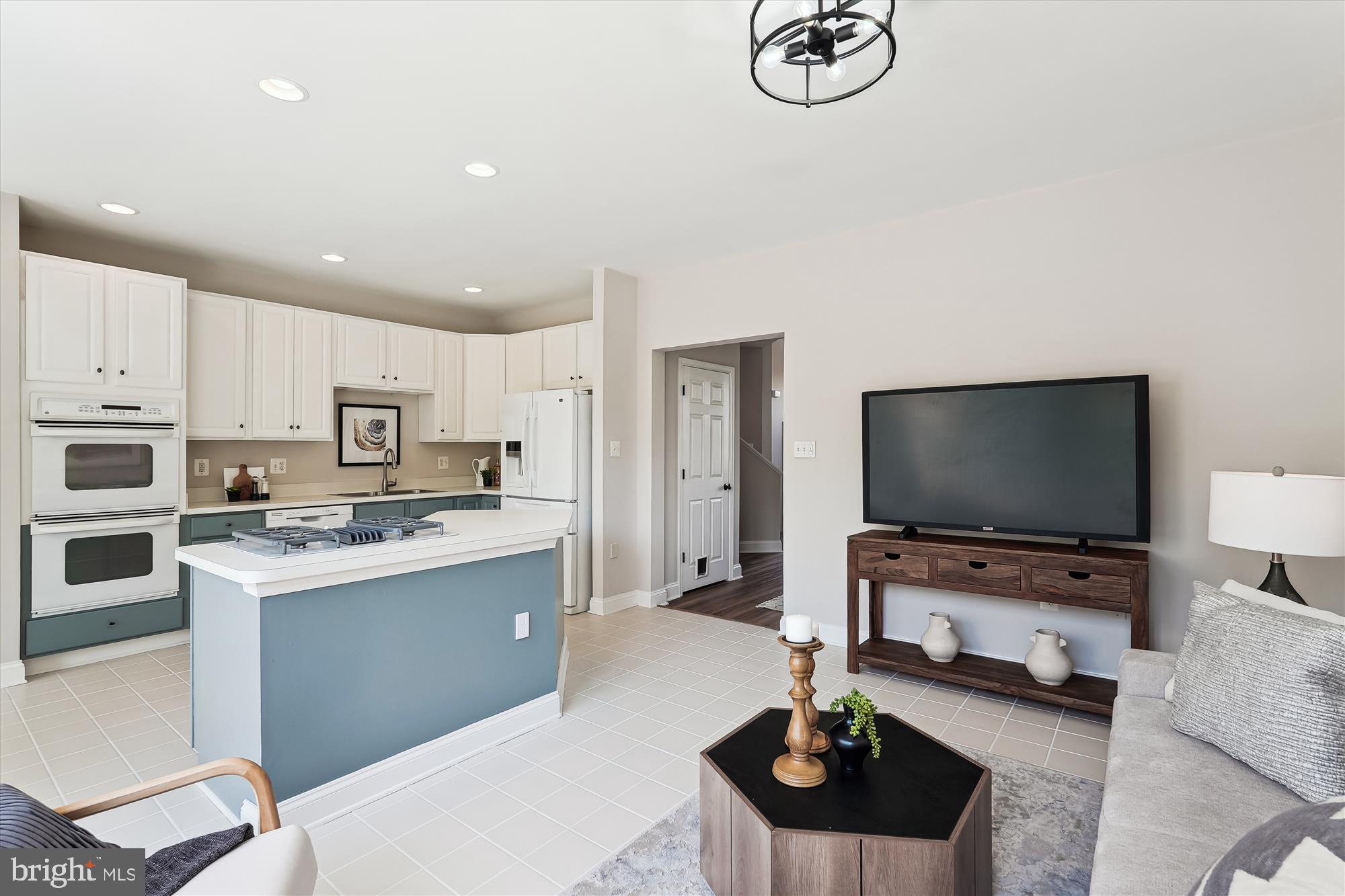 TAVISTOCK FARMS - Residential