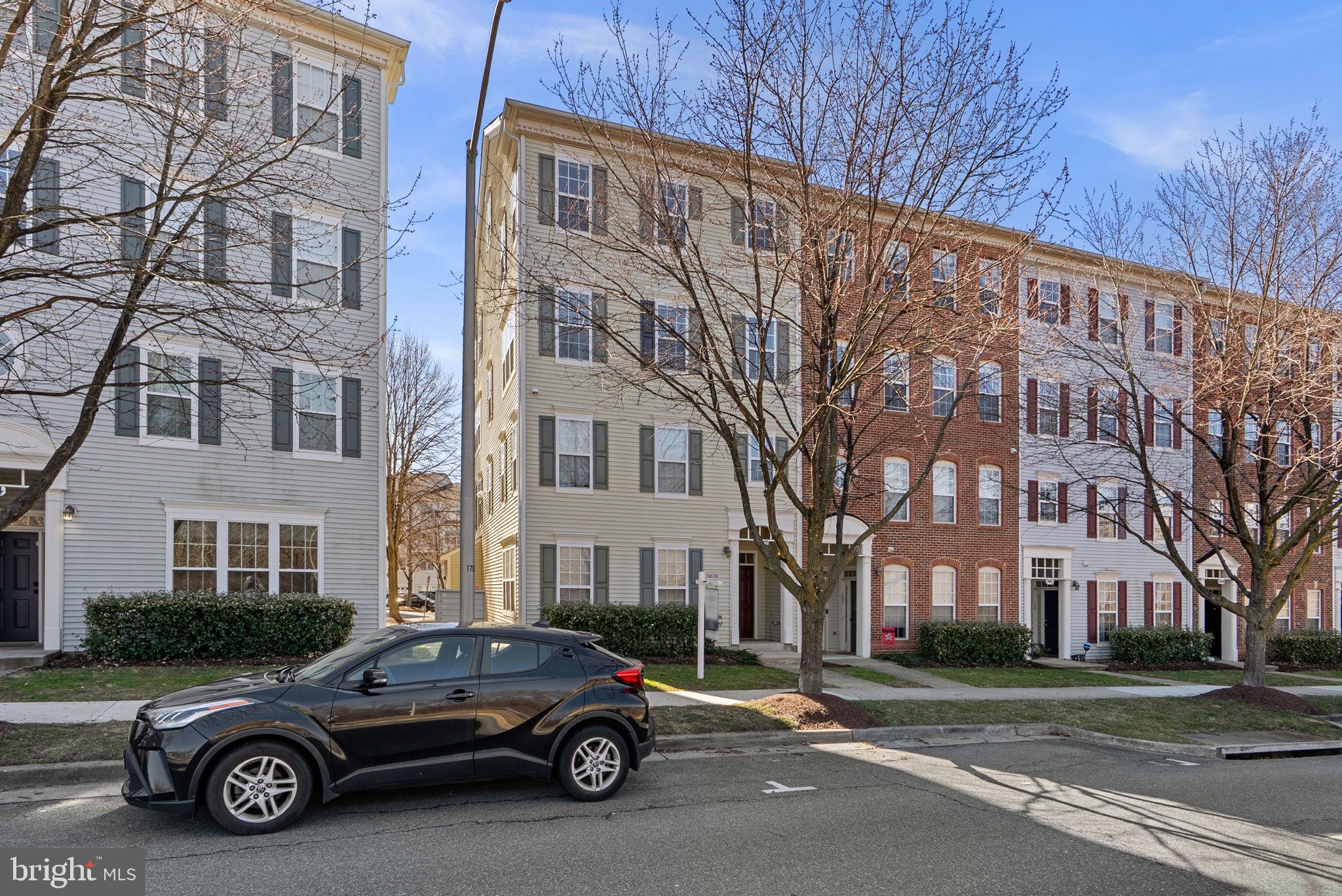 932 ORCHARD RIDGE DRIVE 200