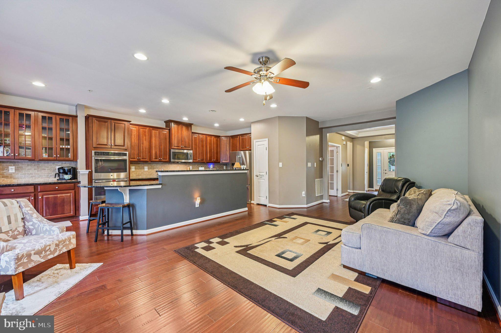 CREEKSIDE VILLAGE AT TANYARD SPRINGS - Residential