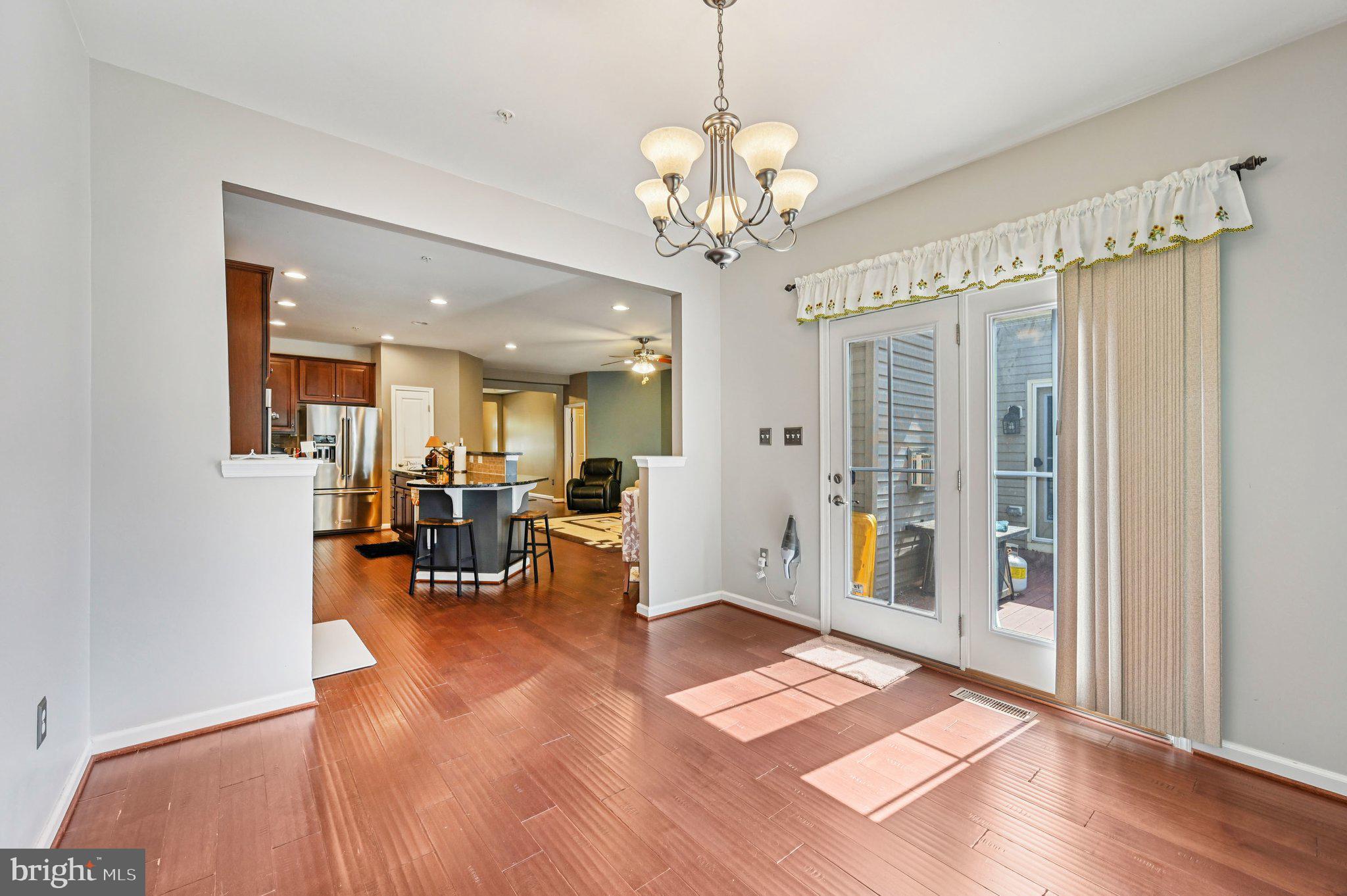 CREEKSIDE VILLAGE AT TANYARD SPRINGS - Residential