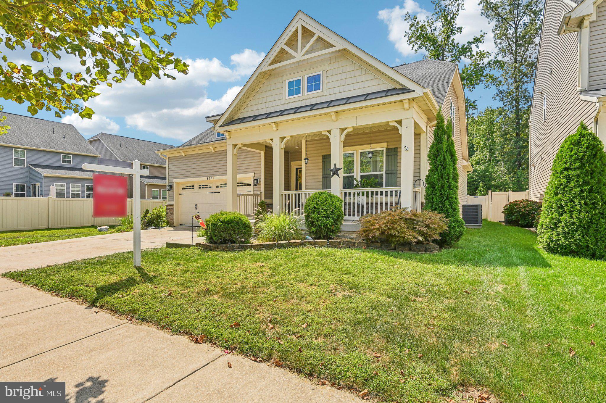 819 CREEKSIDE VILLAGE BOULEVARD