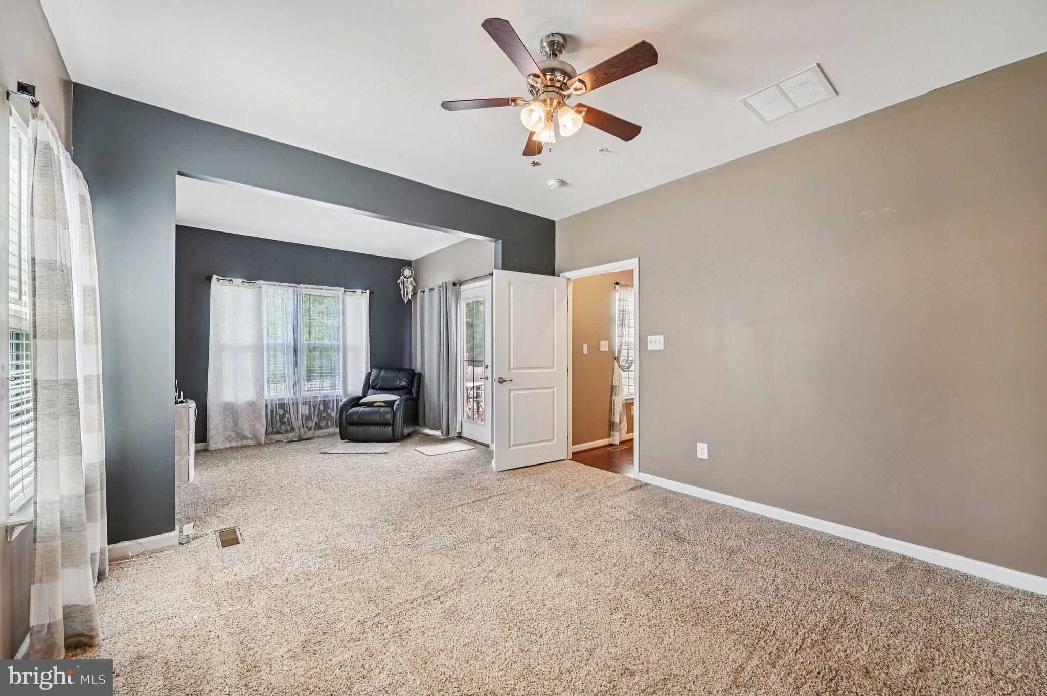 CREEKSIDE VILLAGE AT TANYARD SPRINGS - Residential