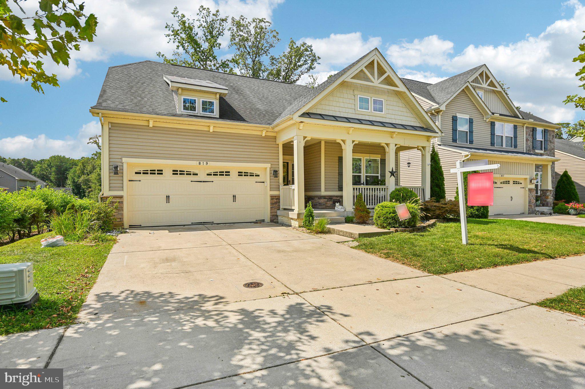 819 CREEKSIDE VILLAGE BOULEVARD