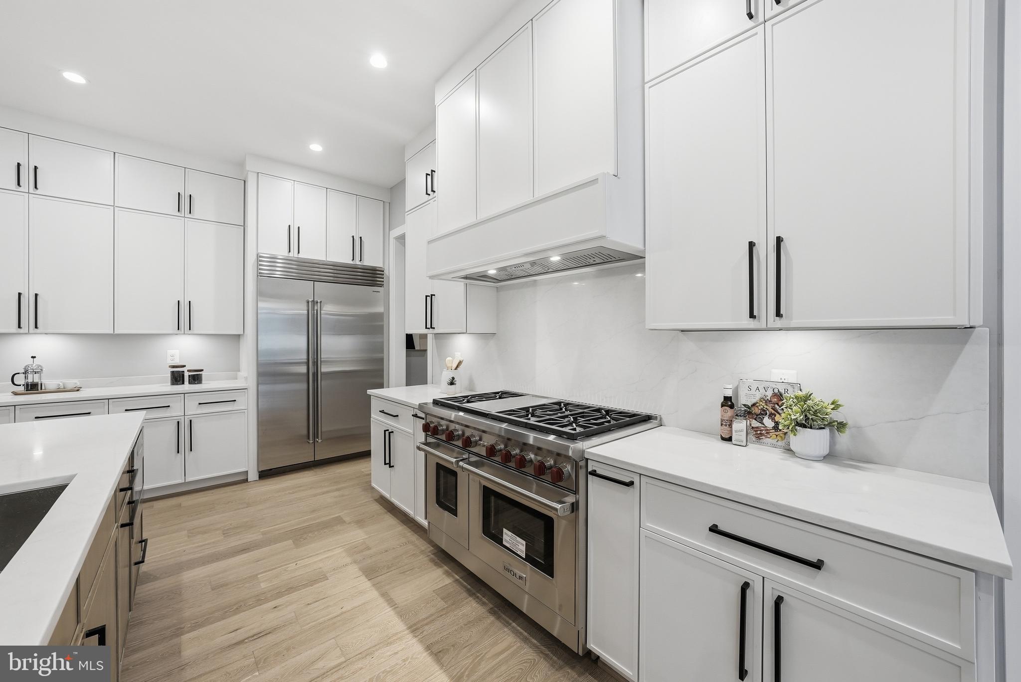 GRASS RIDGE - Residential