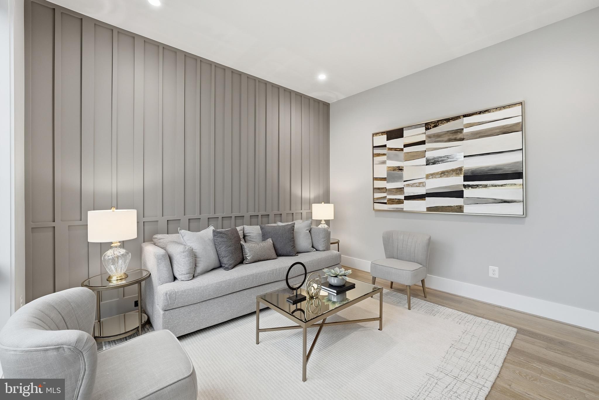 GRASS RIDGE - Residential
