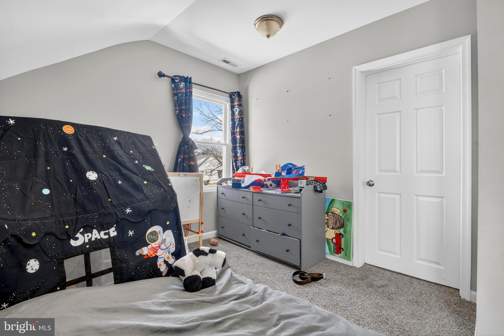 LAURAVILLE HISTORIC DISTRICT - Residential