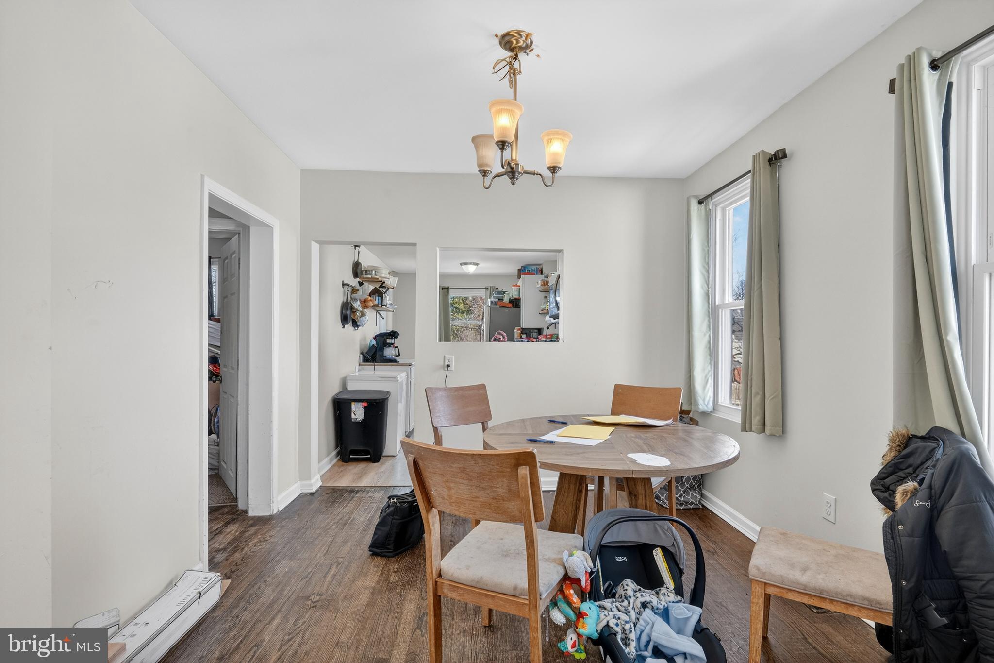 LAURAVILLE HISTORIC DISTRICT - Residential