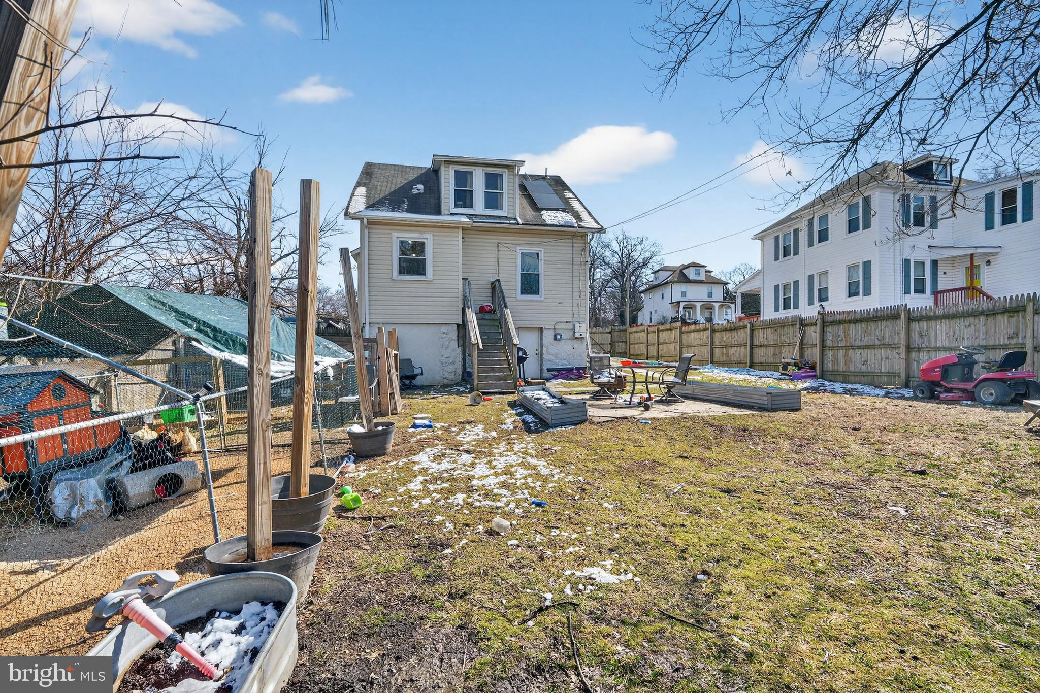 LAURAVILLE HISTORIC DISTRICT - Residential