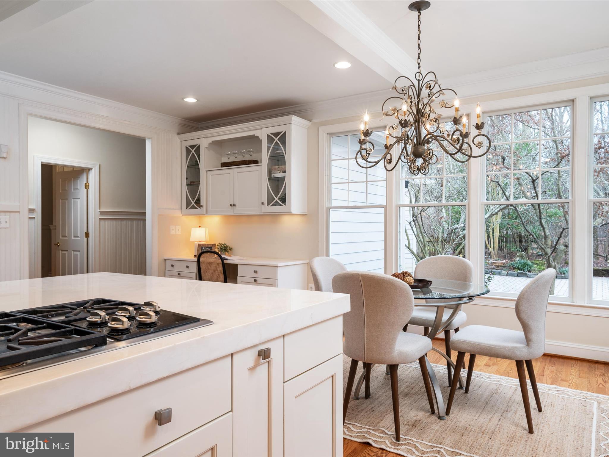 SOUTH RIVER COLONY - Residential