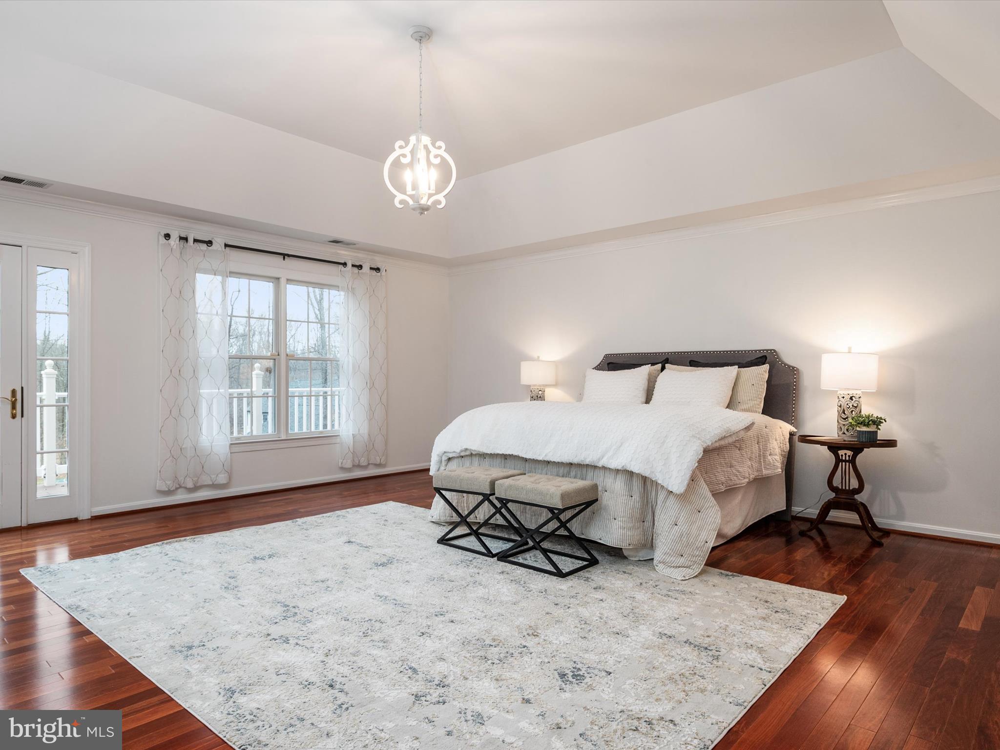 SOUTH RIVER COLONY - Residential