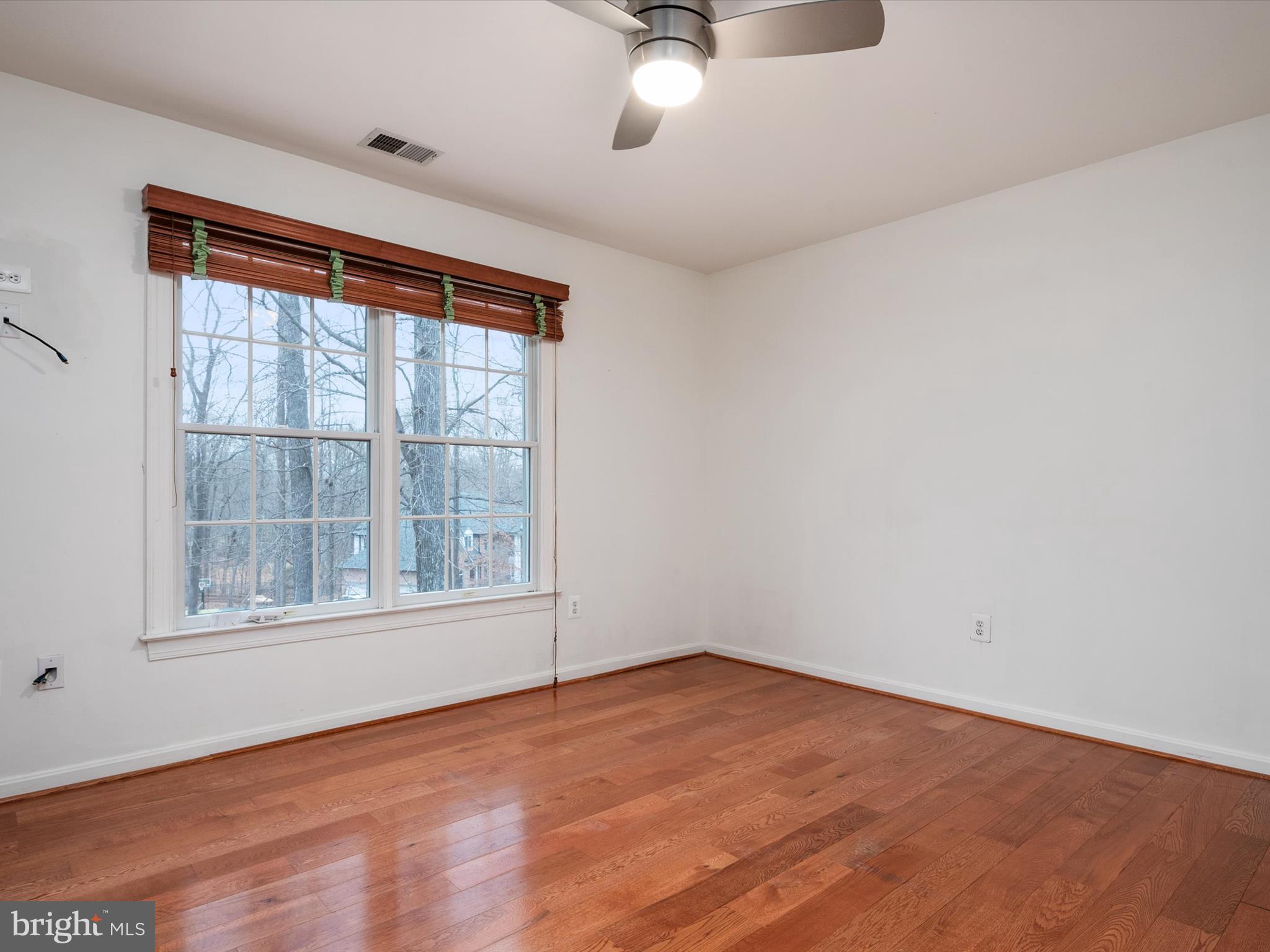 SOUTH RIVER COLONY - Residential