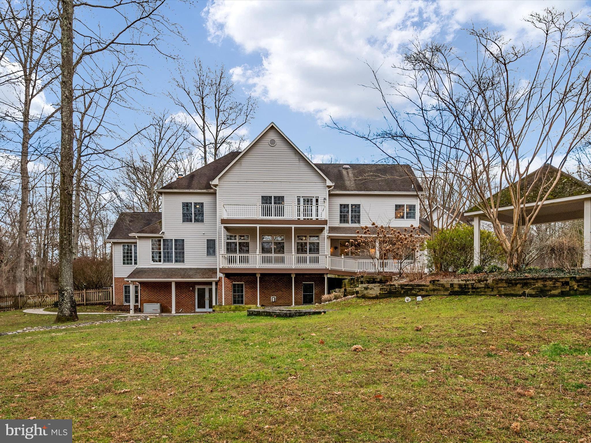 SOUTH RIVER COLONY - Residential