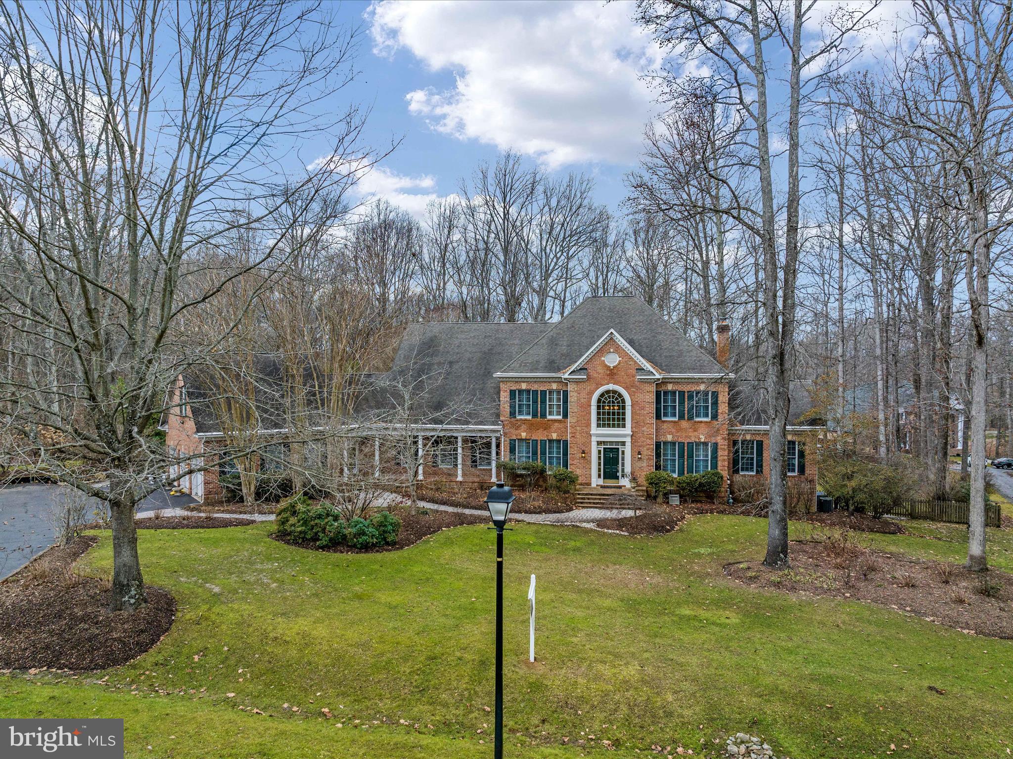 SOUTH RIVER COLONY - Residential