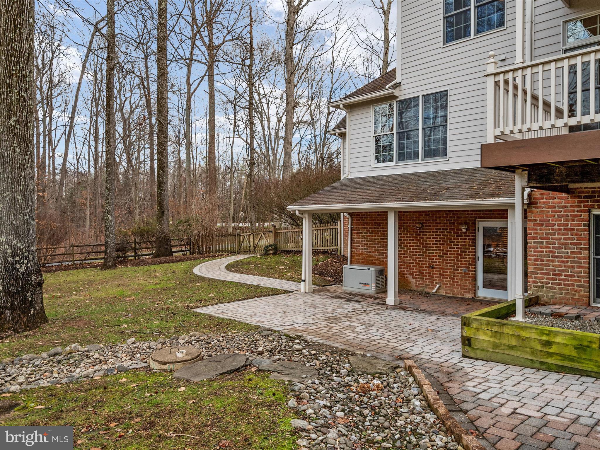 SOUTH RIVER COLONY - Residential