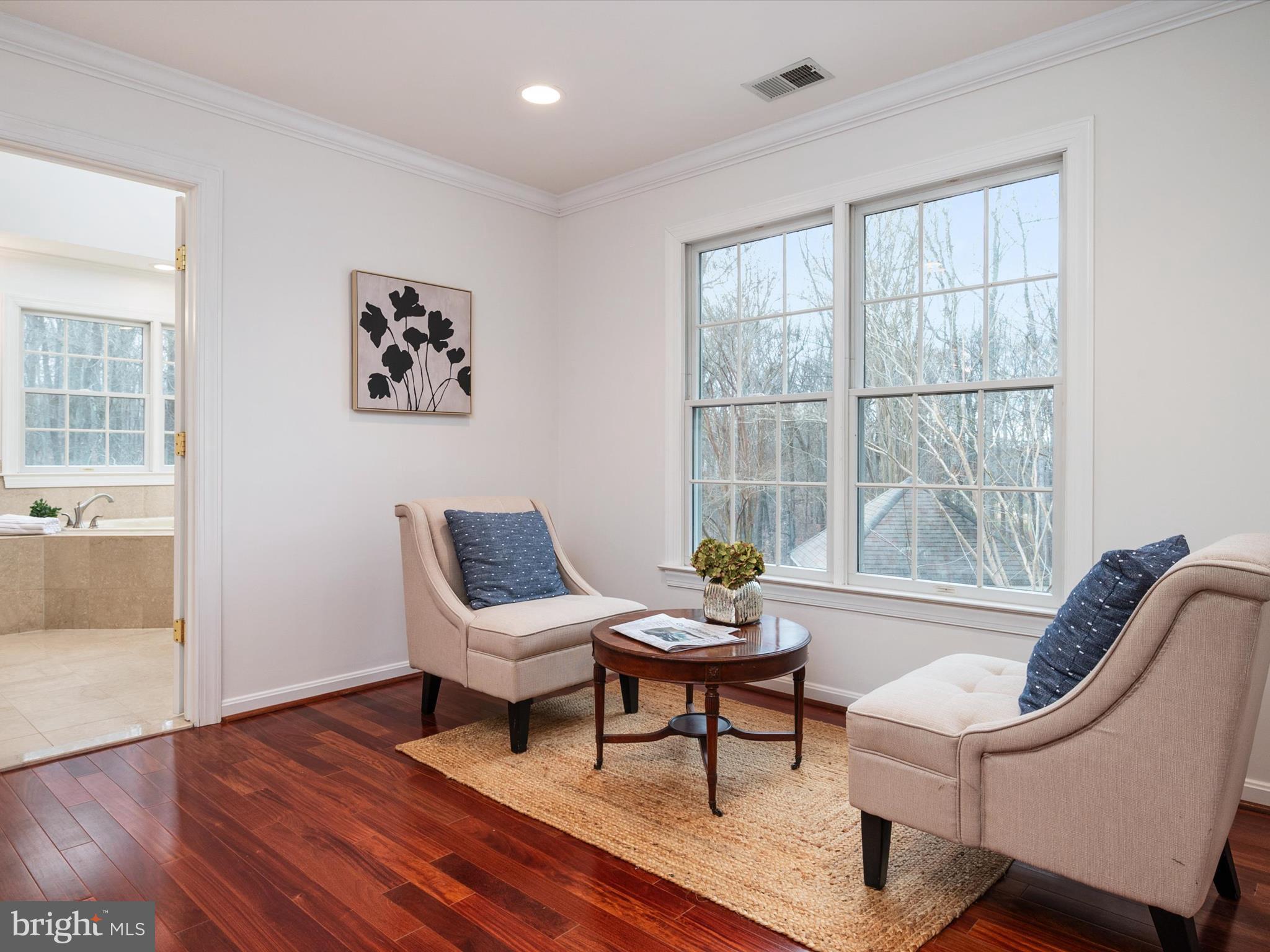 SOUTH RIVER COLONY - Residential