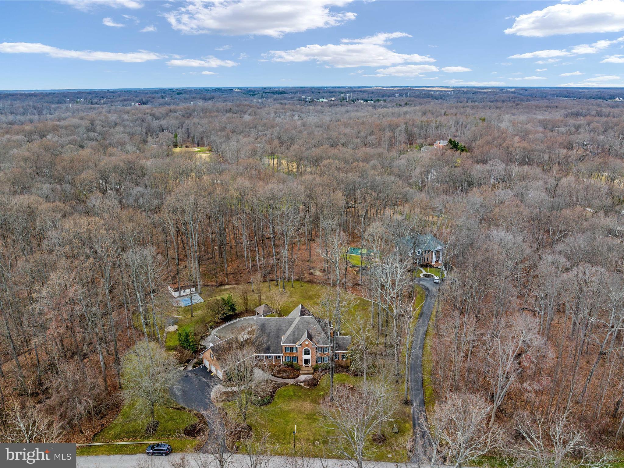 SOUTH RIVER COLONY - Residential