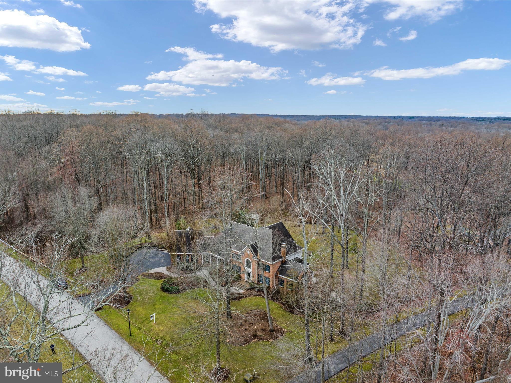 SOUTH RIVER COLONY - Residential