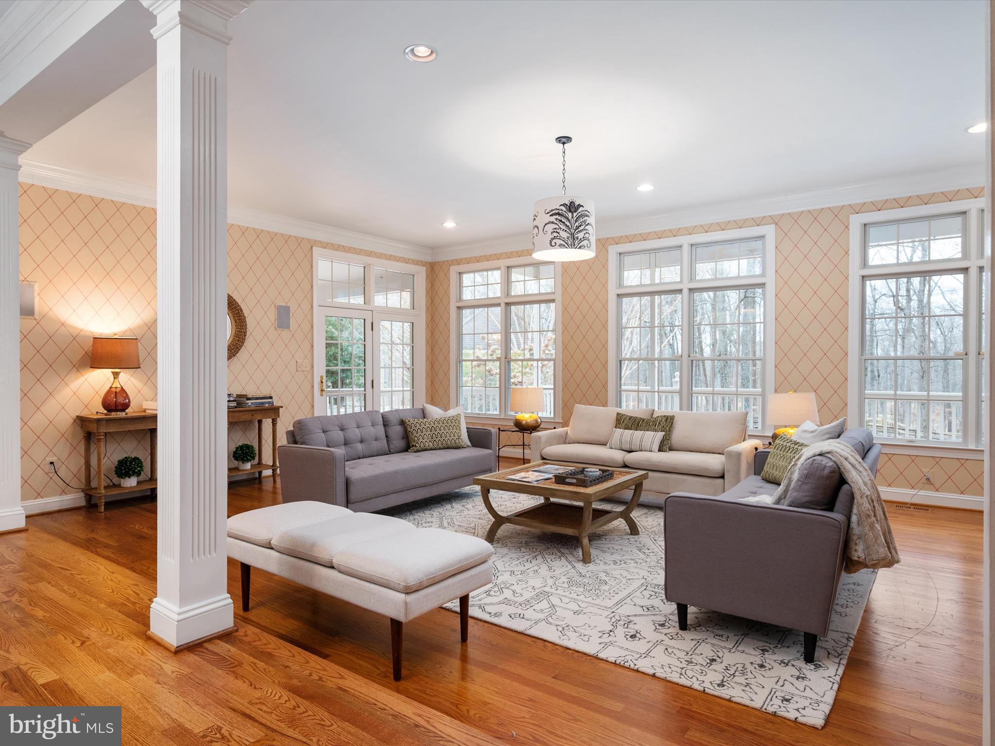 SOUTH RIVER COLONY - Residential