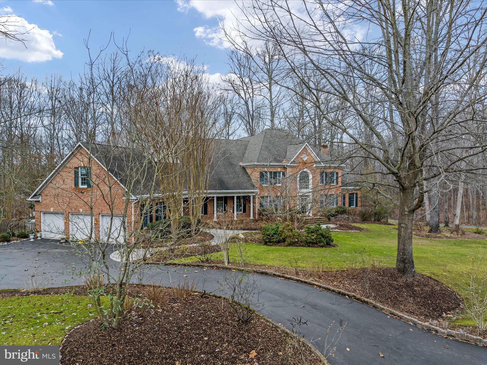 SOUTH RIVER COLONY - Residential