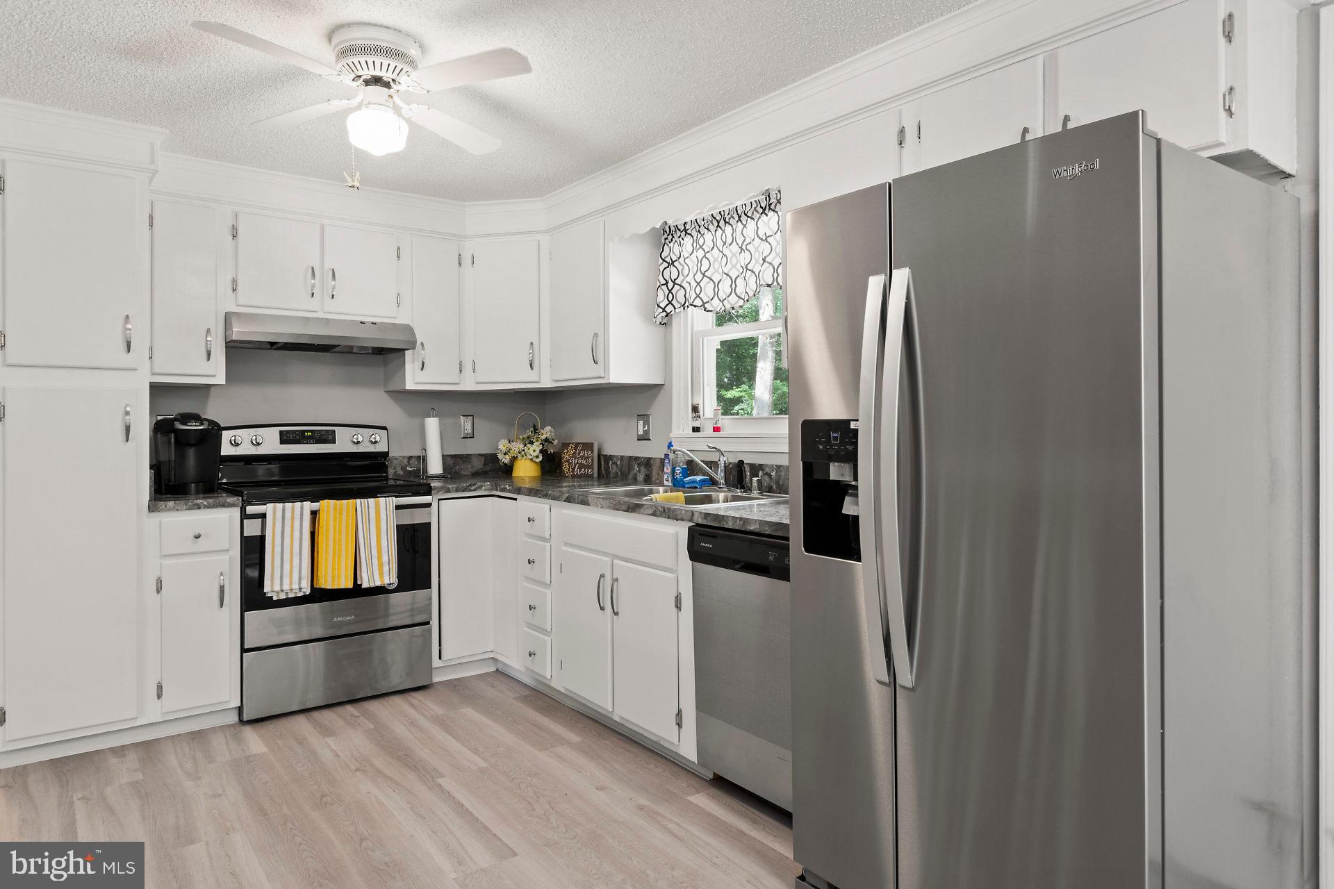 REGAL ESTATES - Residential Lease