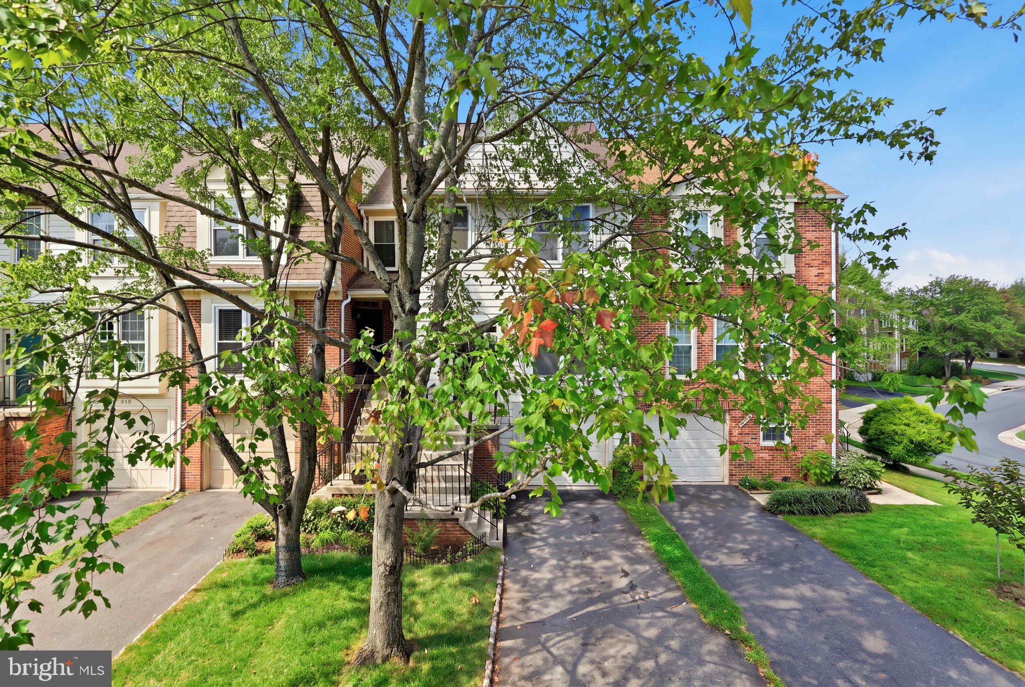14141 BETSY ROSS LANE