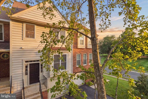 Photo of 14141 Betsy Ross Lane, CENTREVILLE, VA 20121 (MLS # VAFX2338768)