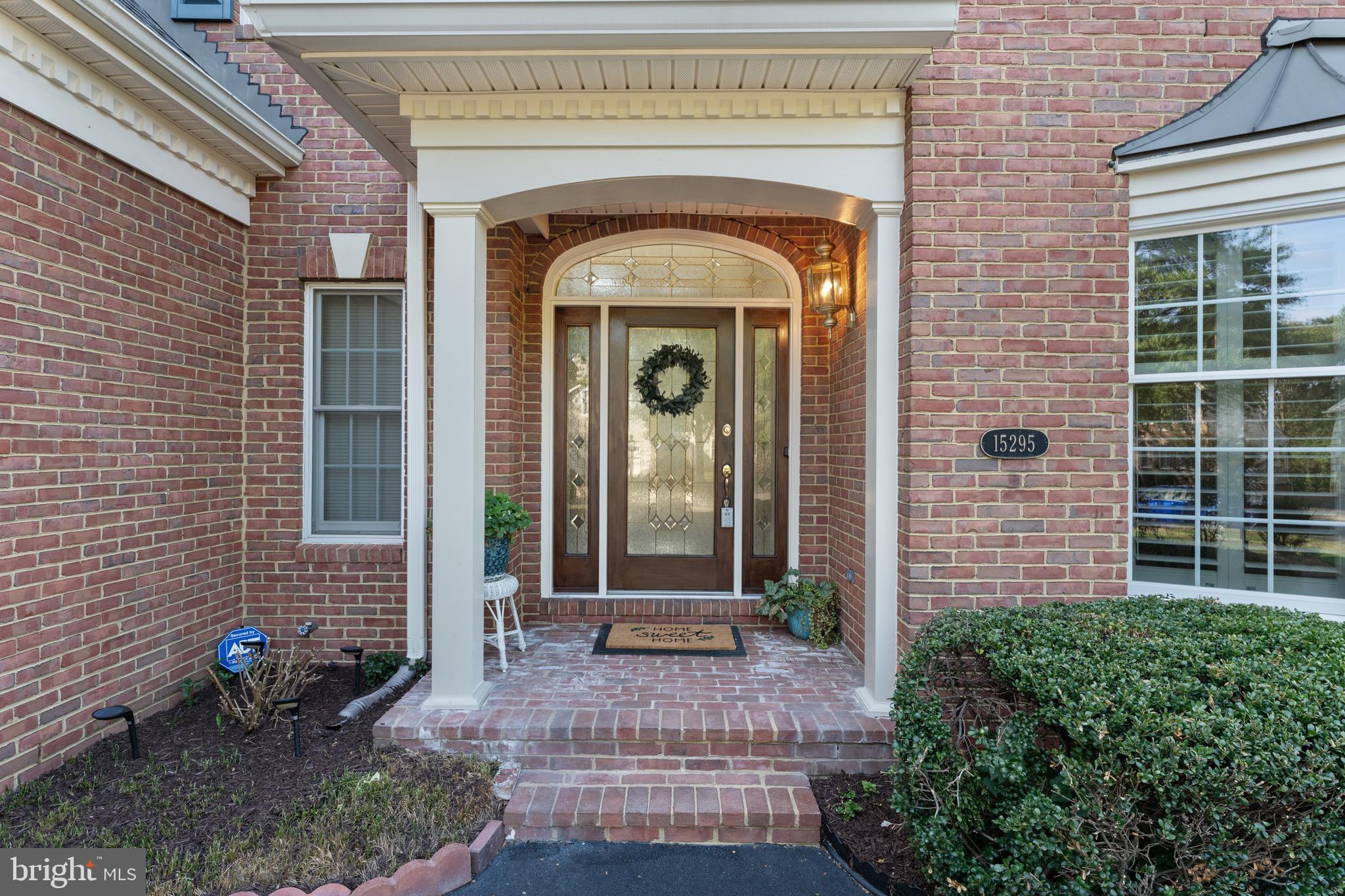 15295 GOLF VIEW DRIVE