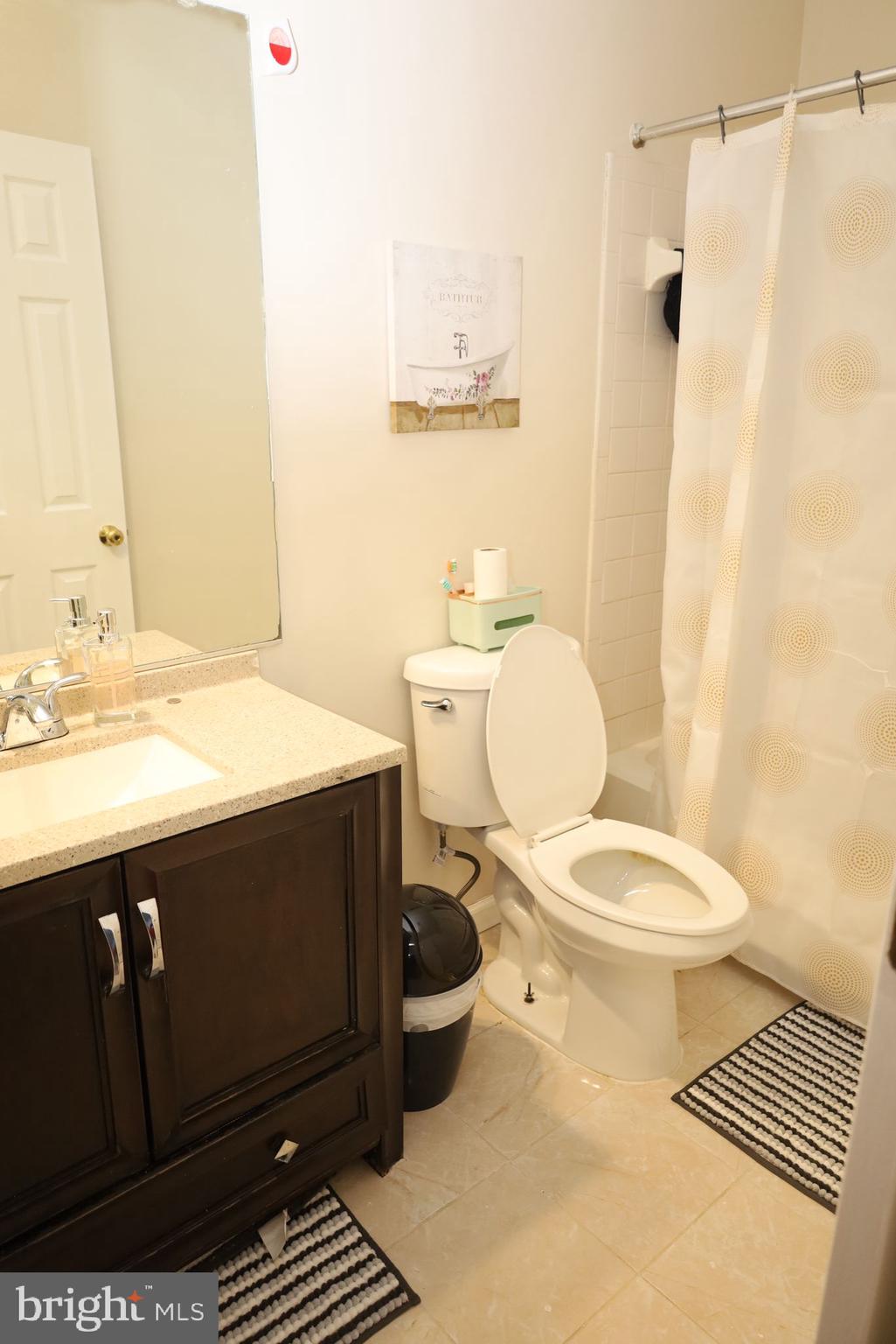 KINGS GRANT - Residential