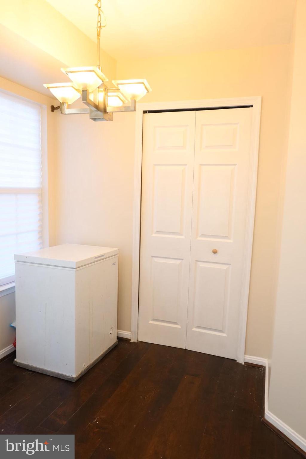 KINGS GRANT - Residential