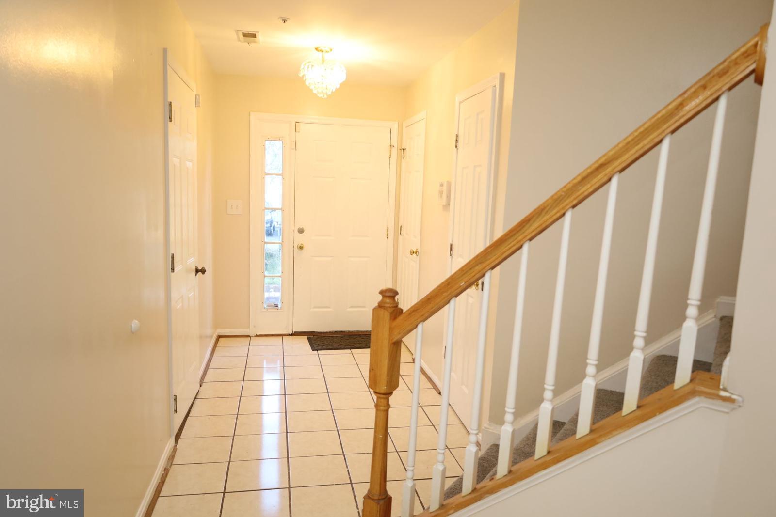 KINGS GRANT - Residential