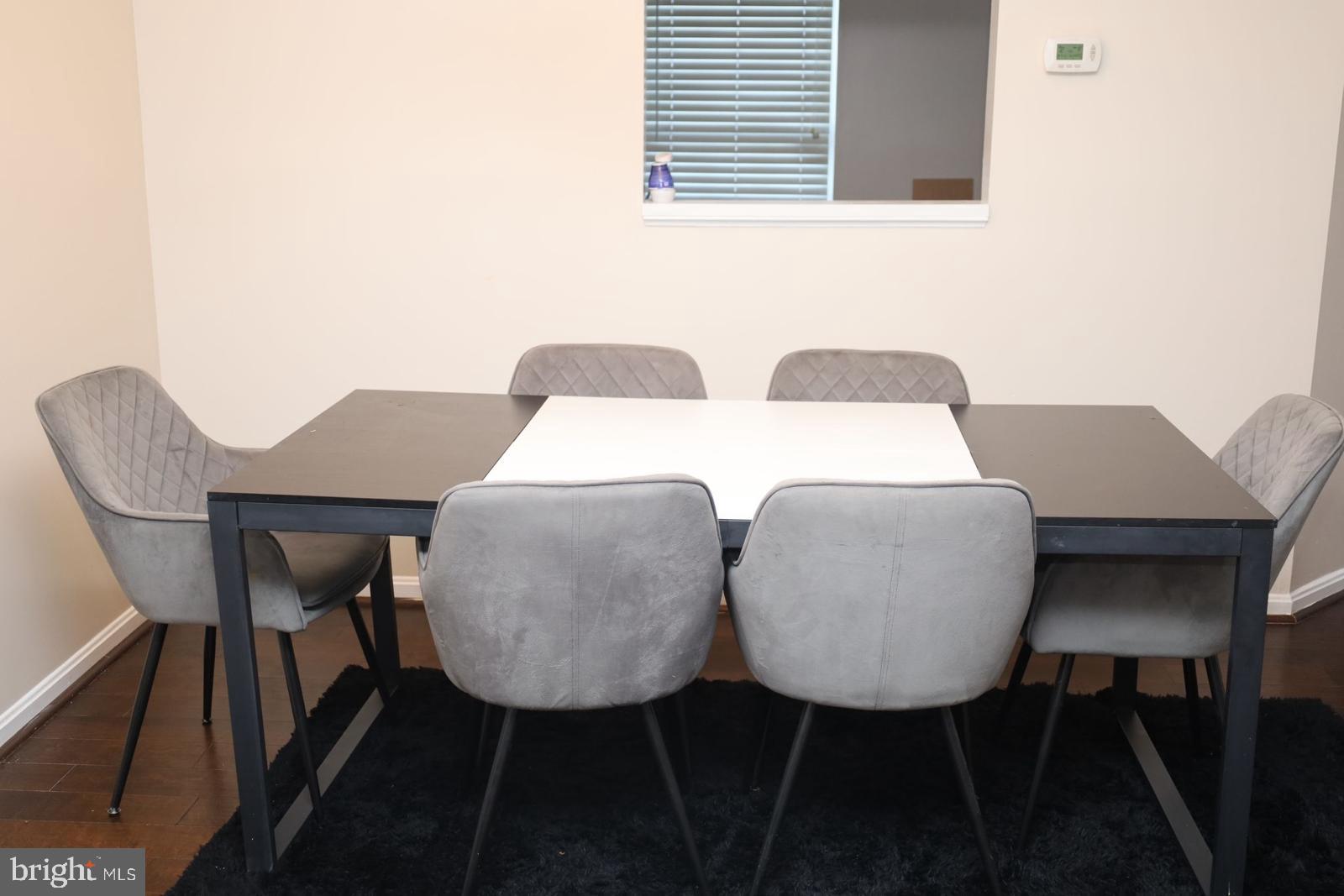 KINGS GRANT - Residential