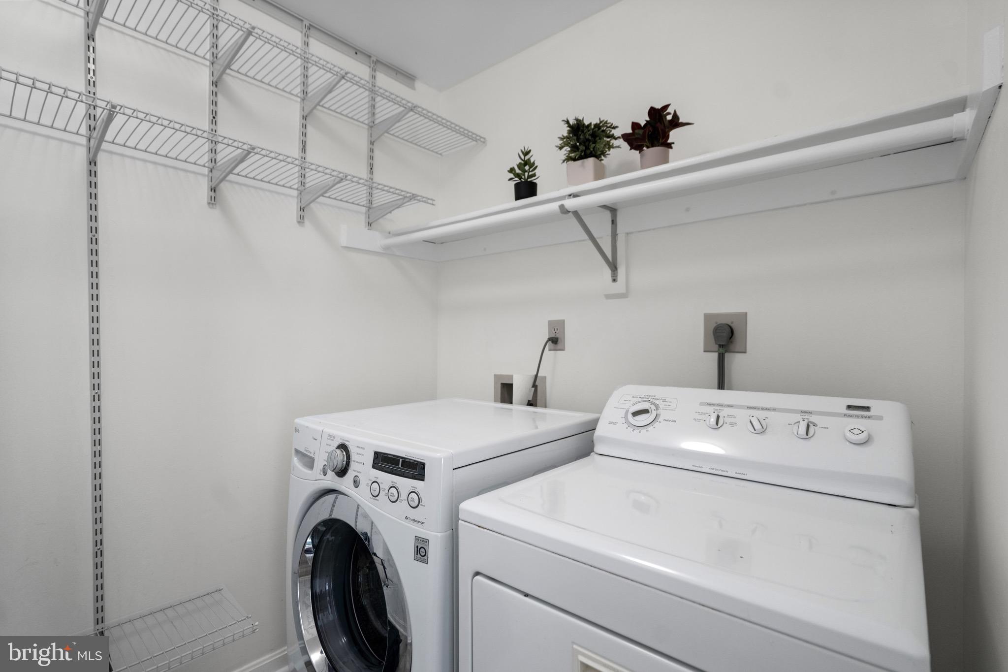 TURKEY RUN ESTATES - Residential