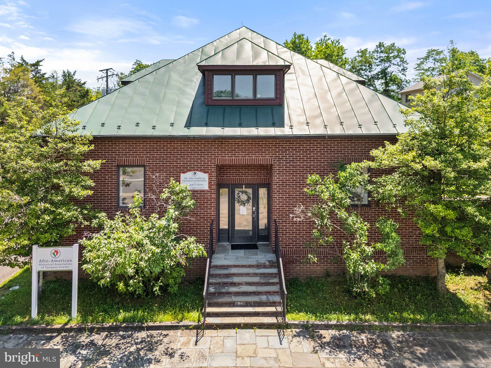 4249 & 4243 LOUDOUN AVENUE