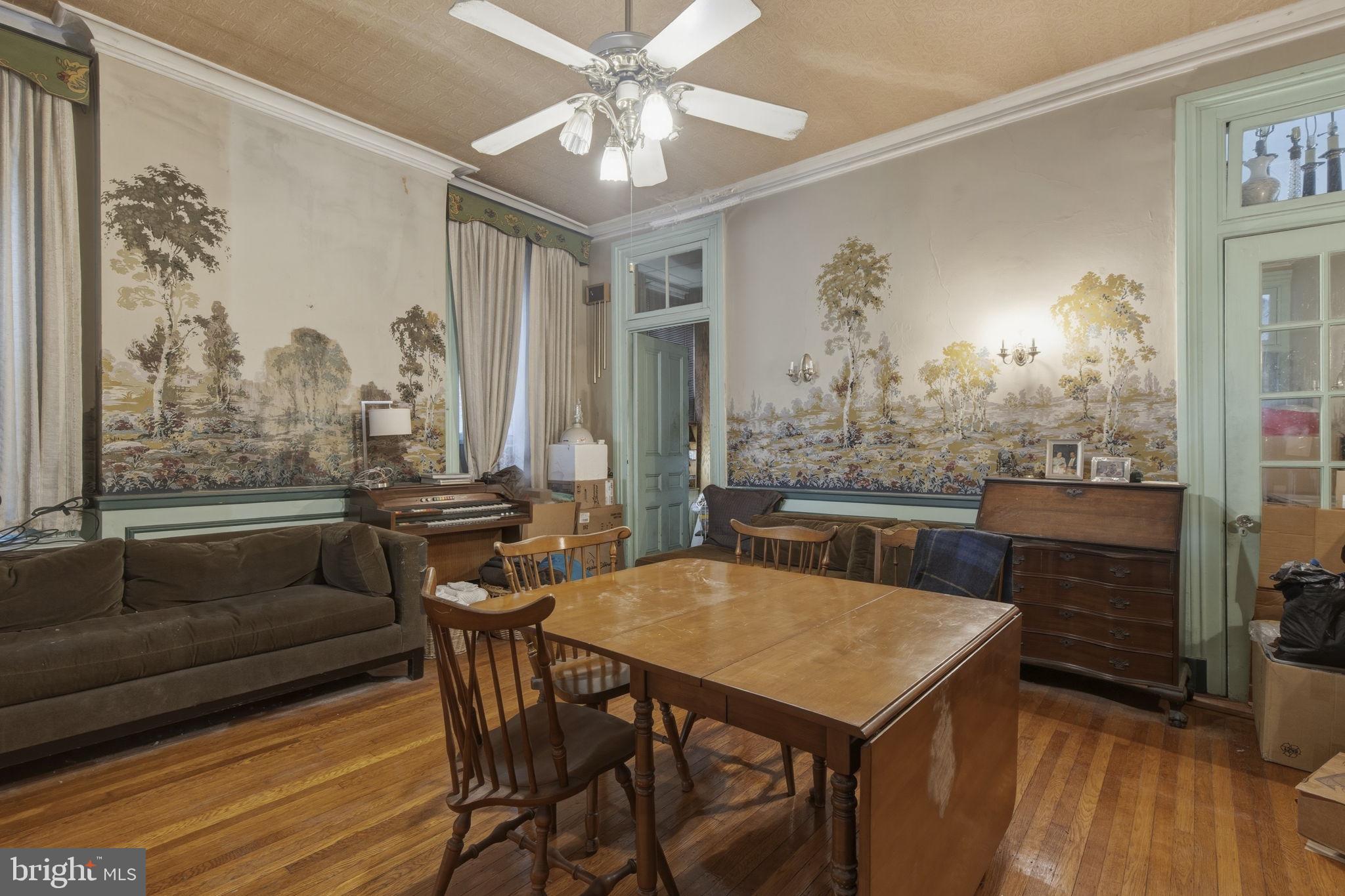 MOUNT VERNON PLACE HISTORIC DISTRICT - Residential