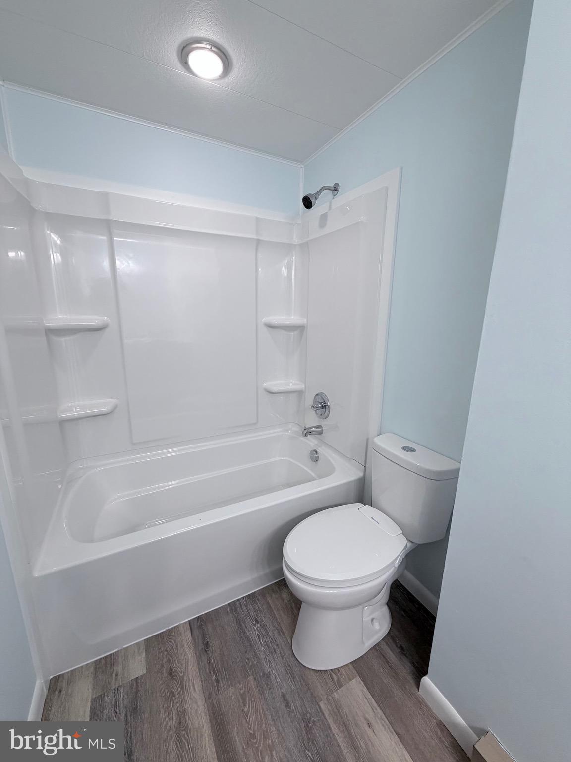 CENTREVILLE - Residential Lease