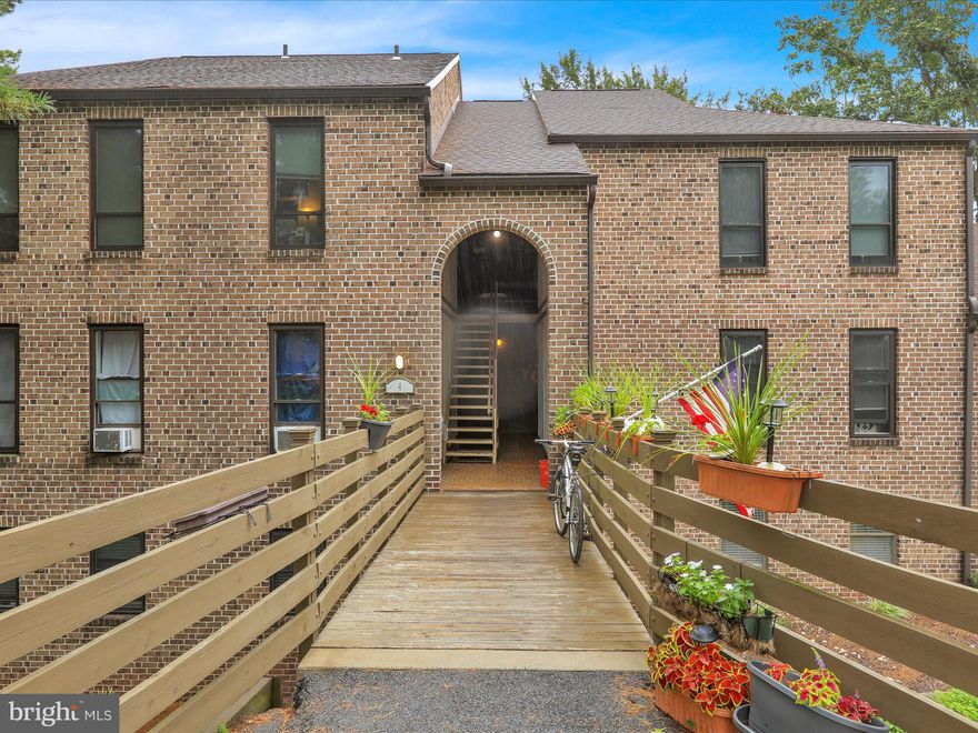 Discover the charm of this delightful garden-style unit nestled in the serene community of Flying Hills. Built in 1973, this well-maintained residence offers a perfect blend of traditional architecture and modern comfort. Step inside to find an inviting space adorned with beautiful laminate plank flooring, creating a warm and welcoming atmosphere throughout.  Large bedroom with 2 walk-in closets.  Concerned about storage space?  Don't be.  This building offers a common basement with the option of building a storage locker for your extra "stuff".  The unit features a lovely balcony, perfect for sipping morning coffee while watching golfers tee off on hole #10.  The bathroom has an updated shower and vanity top.  The kitchen has an updated countertop as well.   As a resident of Flying Hills, you'll have access to an array of fantastic amenities designed to enhance your lifestyle. Take a refreshing dip in the community pool, challenge friends to a game on the basketball courts, or enjoy leisurely strolls along the scenic jog/walk paths. For golf enthusiasts, a golf course membership is available, adding to the recreational options at your fingertips. With an association fee that covers all ground maintenance, cable TV, and common area upkeep, you can spend more time enjoying your home and less time worrying about upkeep. The community is designed for comfort and leisure, making it an ideal place to call home. Don't miss the opportunity to make this charming unit your own and experience the vibrant lifestyle that Flying Hills has to offer!