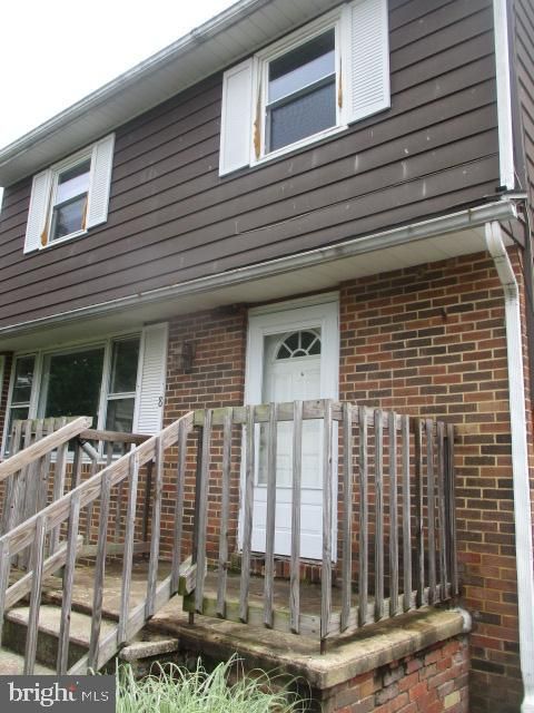 8 DOGWOOD ROAD RIVA MD 21140